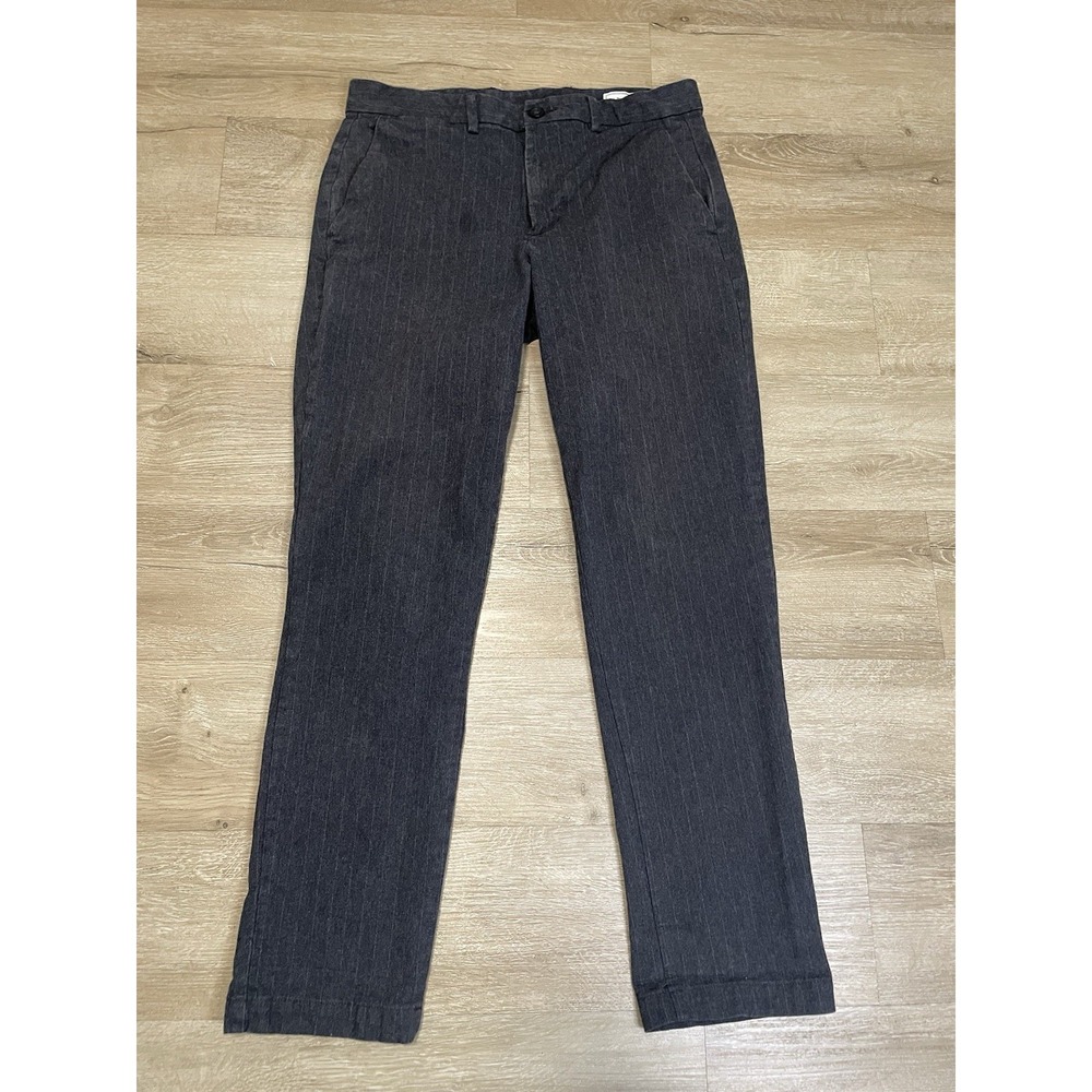 Gap Gray Pinstripe Dress Pants Men's 31x30 Slim Fit Flat Front Casual